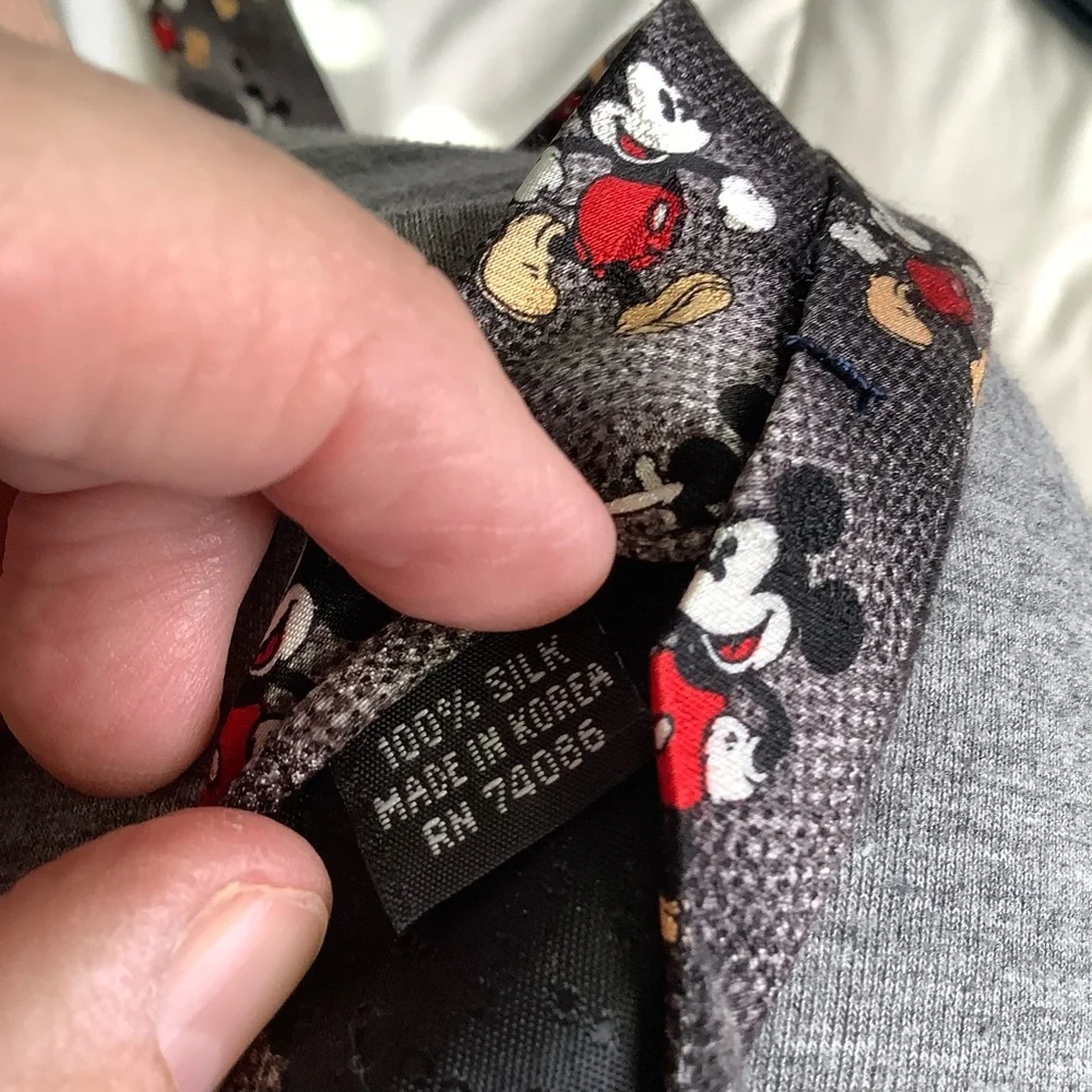 Disney Mickey Mouse 100% Silk Tie Necktie